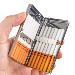 Boite à cigarettes en metal ouverte