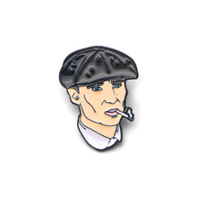 Charger l'image dans la galerie, Pin's Peaky Blinders : Shelby