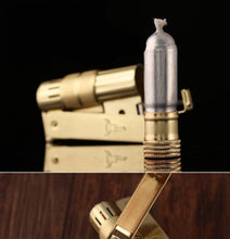Charger l'image dans la galerie, Briquet Vintage Gangster